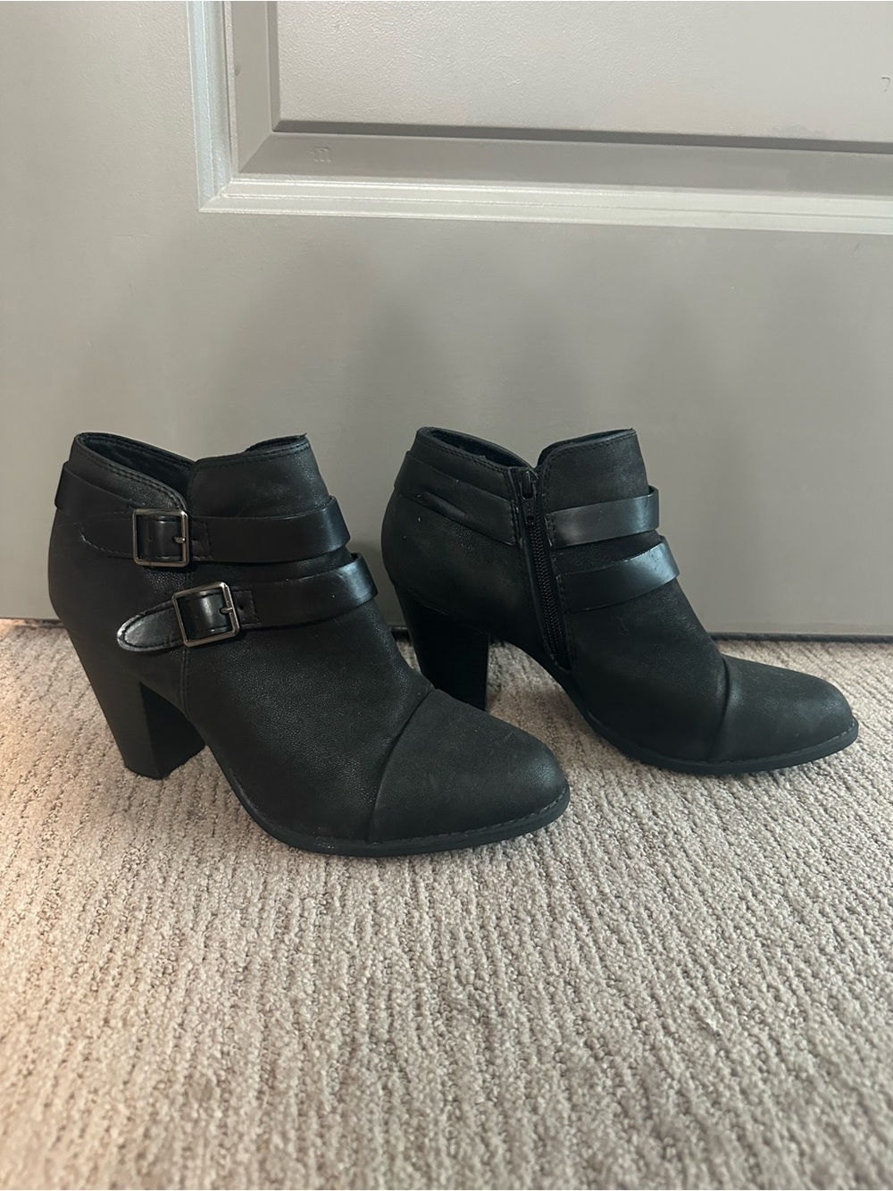LC Lauren Conrad Black Double Buckle Ankle Booties